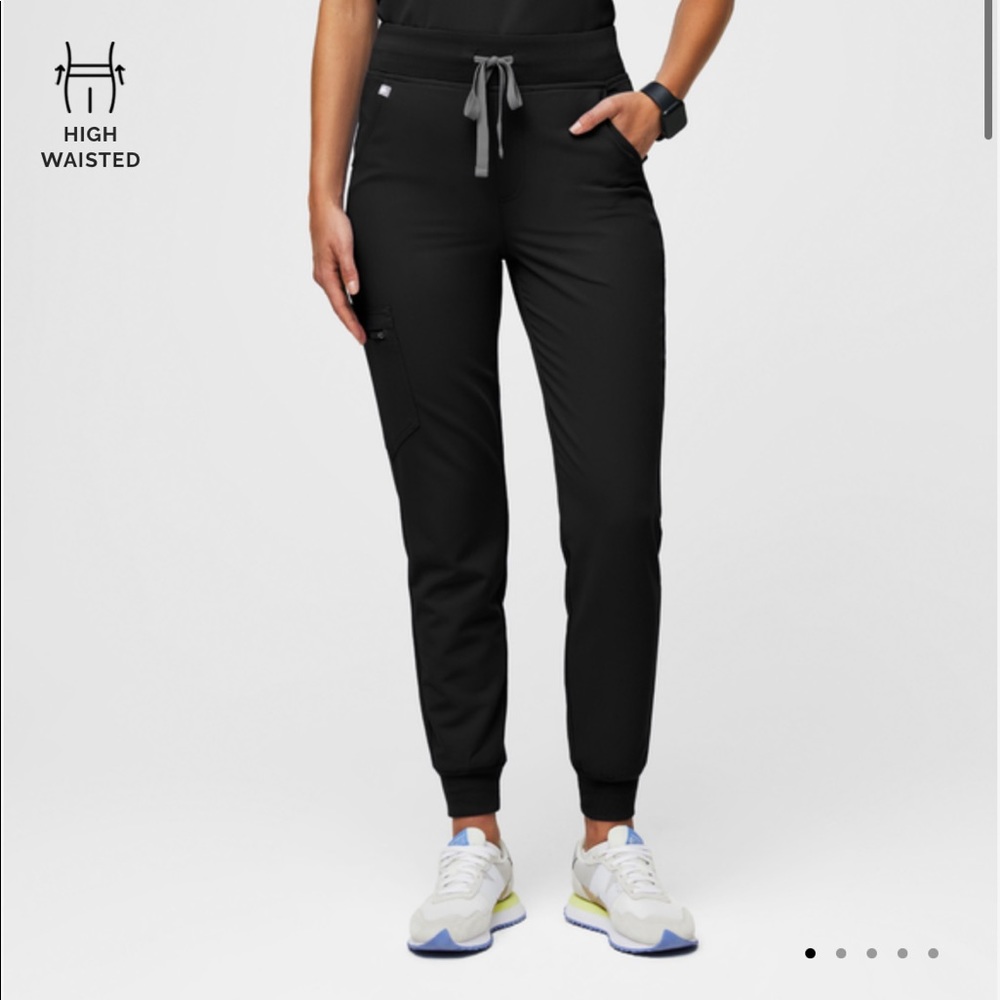 FIGS scrub pants